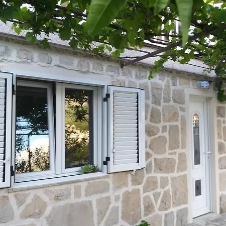 Apartman Saric K&M Baska Voda Exterior photo