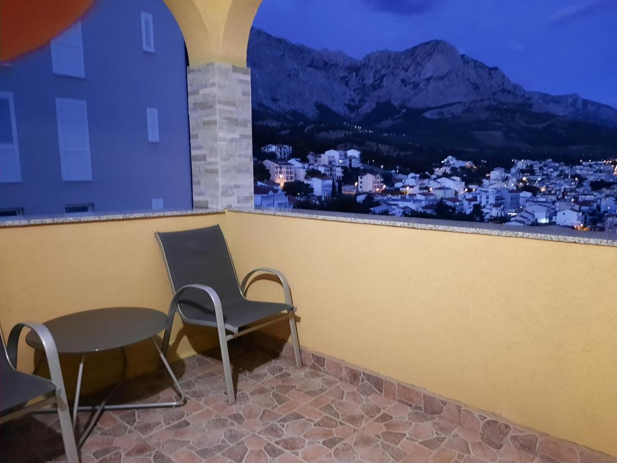Saric K&m Apartment Baska Voda