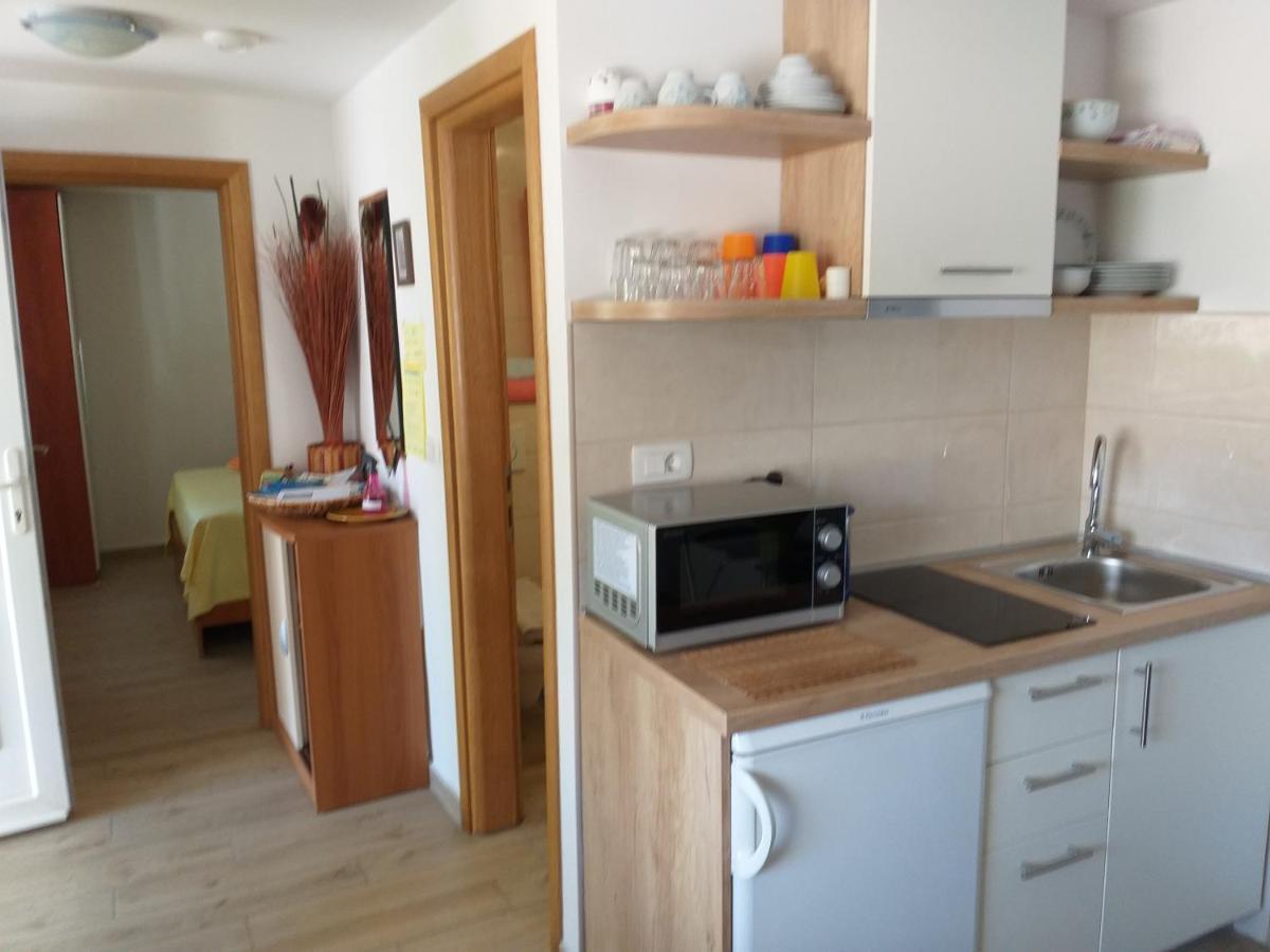 Apartment Saric K&m Baska Voda